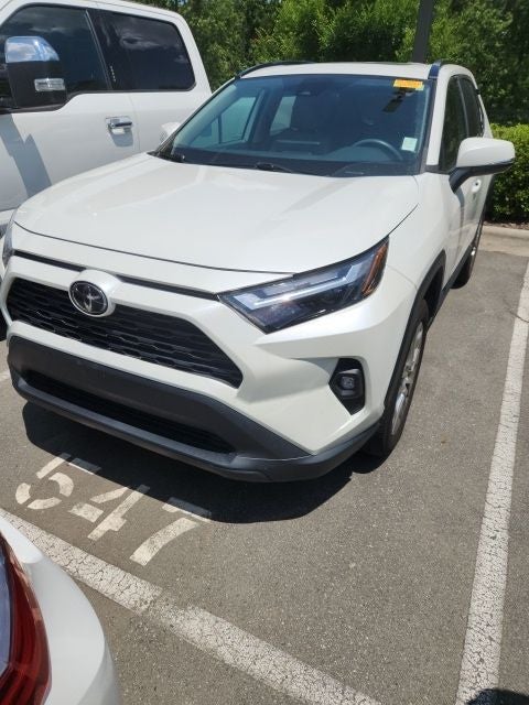 2022 Toyota RAV4 XLE Premium