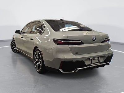 2025 BMW 7 Series 740i