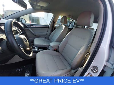 2015 Volkswagen e-Golf SEL Premium