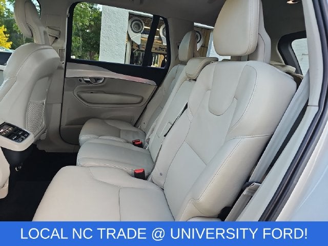 2017 Volvo XC90 T6 Momentum