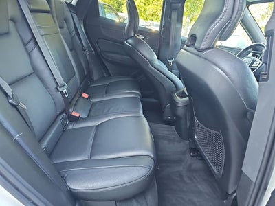 2019 Volvo XC60 T6 Momentum