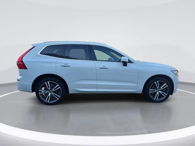 2019 Volvo XC60 T6 Momentum