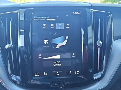 2019 Volvo XC60 T6 Momentum