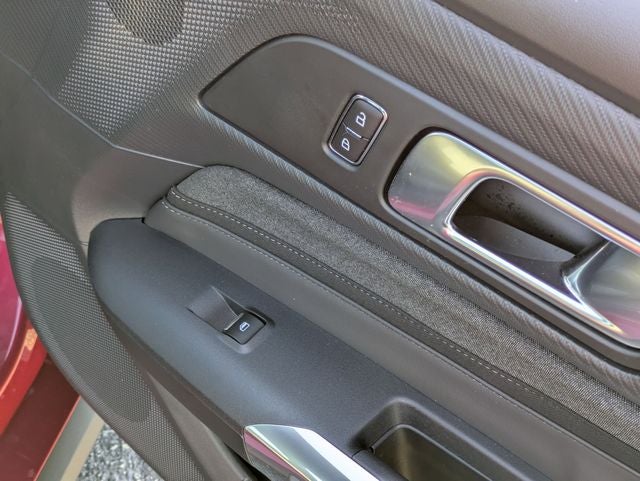 2025 Ford Mustang EcoBoost