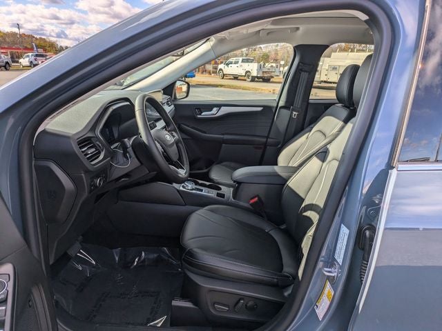 2025 Ford Escape Plug-In Hybrid Base