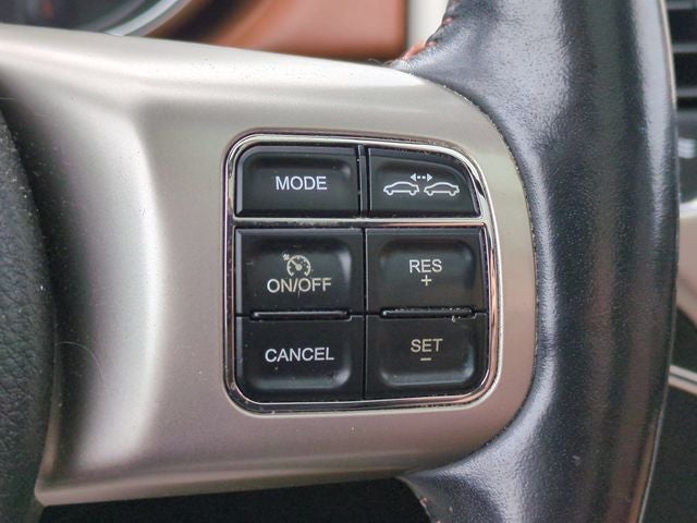 2011 Jeep Grand Cherokee Overland