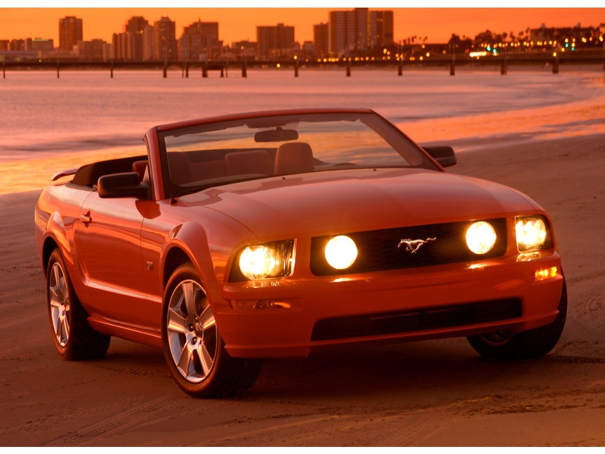 2006 Ford Mustang Base