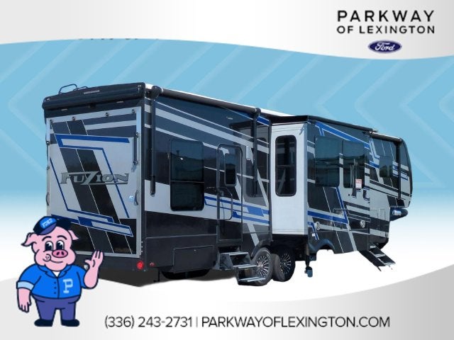 2024 Keystone Fuzion 373 Model - FZ37324 TOY HAULER