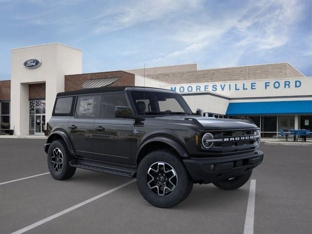 2026 Ford Bronco Outer Banks Sinister Bronze