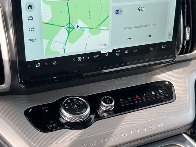 2025 Ford Expedition Active