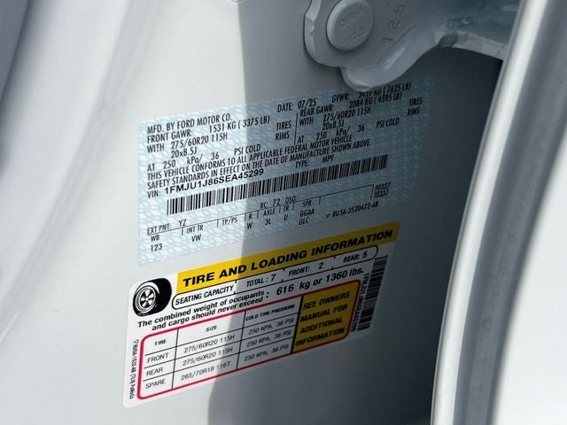 2025 Ford Expedition Active