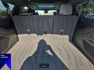2025 Chevrolet Suburban LT