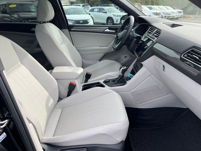 2024 Volkswagen Tiguan 2.0T SE R-Line Black