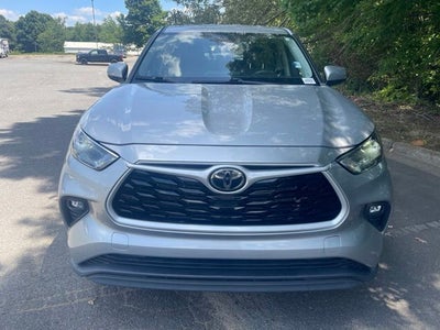 2024 Toyota Highlander LE