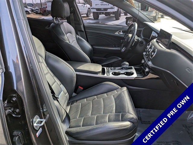 2022 Kia Stinger GT2