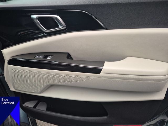 2024 Kia Carnival SX