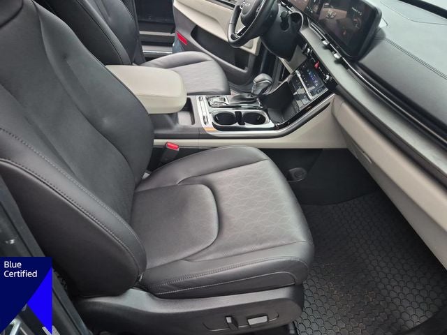 2024 Kia Carnival SX